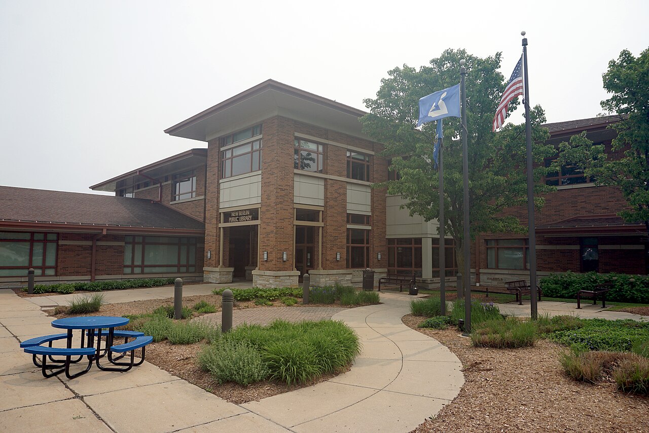 New Berlin Public Library